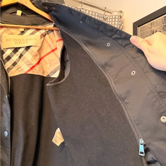 Burberry Bowpark Trench, EUC- US Size 14 OFFERS ACCEPTED - Picture 3 of 9